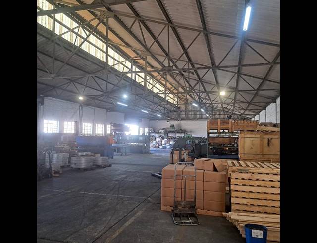 INDUSTRIAL PROPERTY TO RENT IN NEAVE INDUSTRIAL